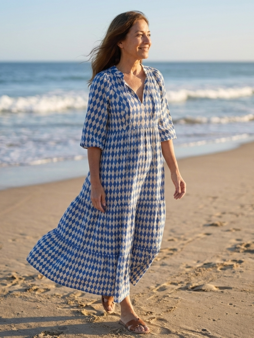 Vivienne | Tiered Midi Dress in Diamond Print