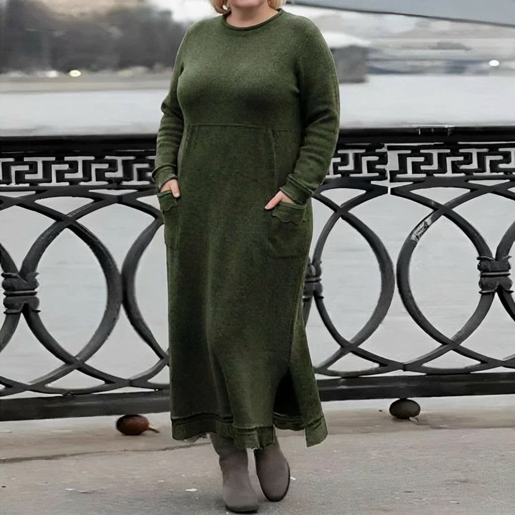 Mara | Knitted Maxi Dress with Long Sleeves & Oversized Fit