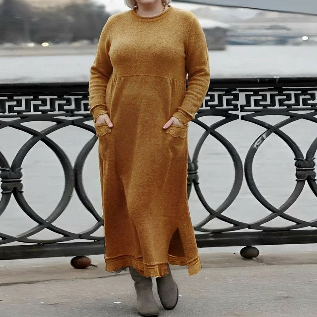 Mara | Knitted Maxi Dress with Long Sleeves & Oversized Fit